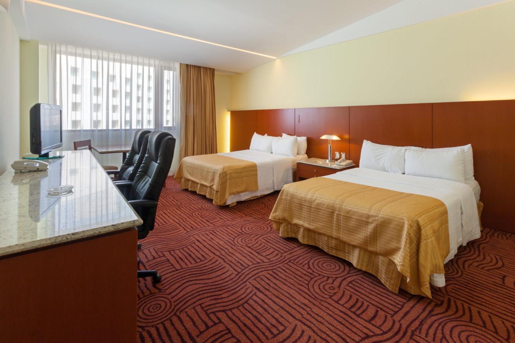 Hotel Finsa, An Ihg 4*